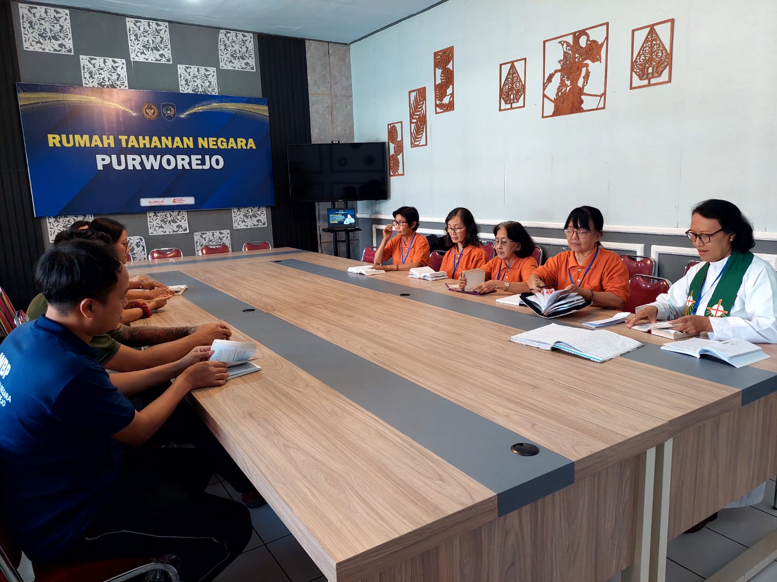 Ibadah Kebaktian WBP Katolik, Rutan Purworejo Fasilitasi Pembinaan Kerohanian