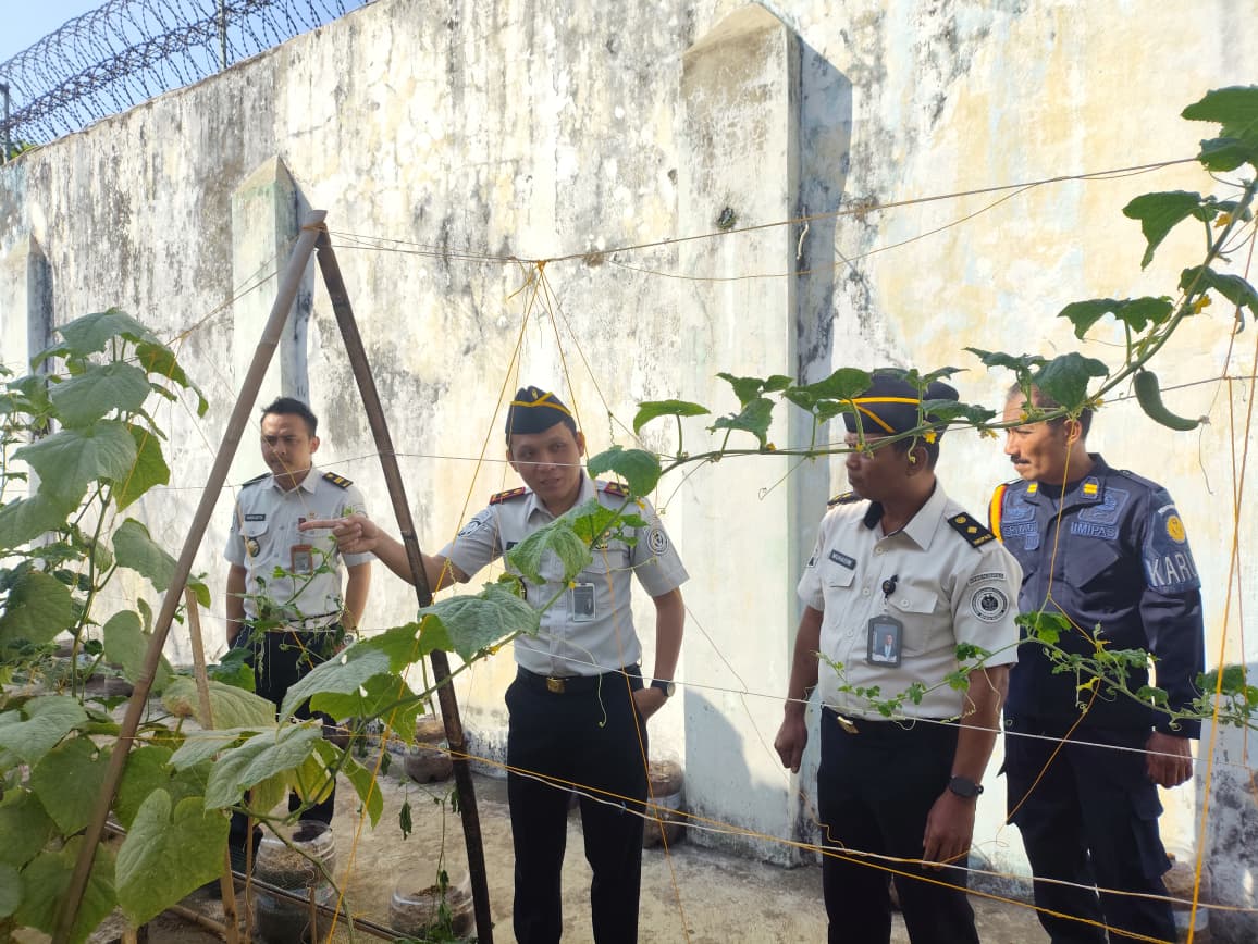Karutan Purworejo Pantau Brandgang, Pastikan Tanaman Terawat